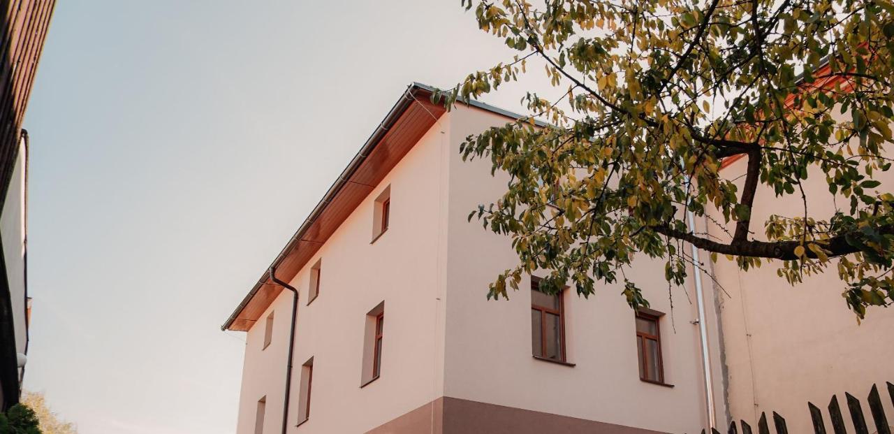 Apartmany Centrum Nový Bor Esterno foto