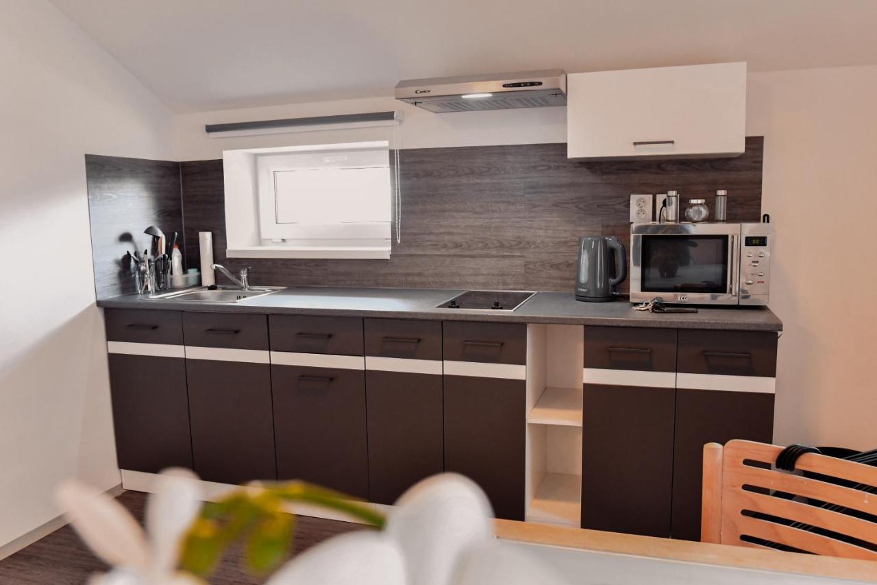 Apartmany Centrum Nový Bor Esterno foto