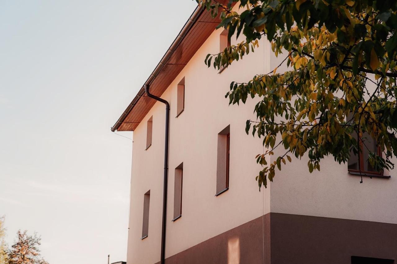 Apartmany Centrum Nový Bor Esterno foto