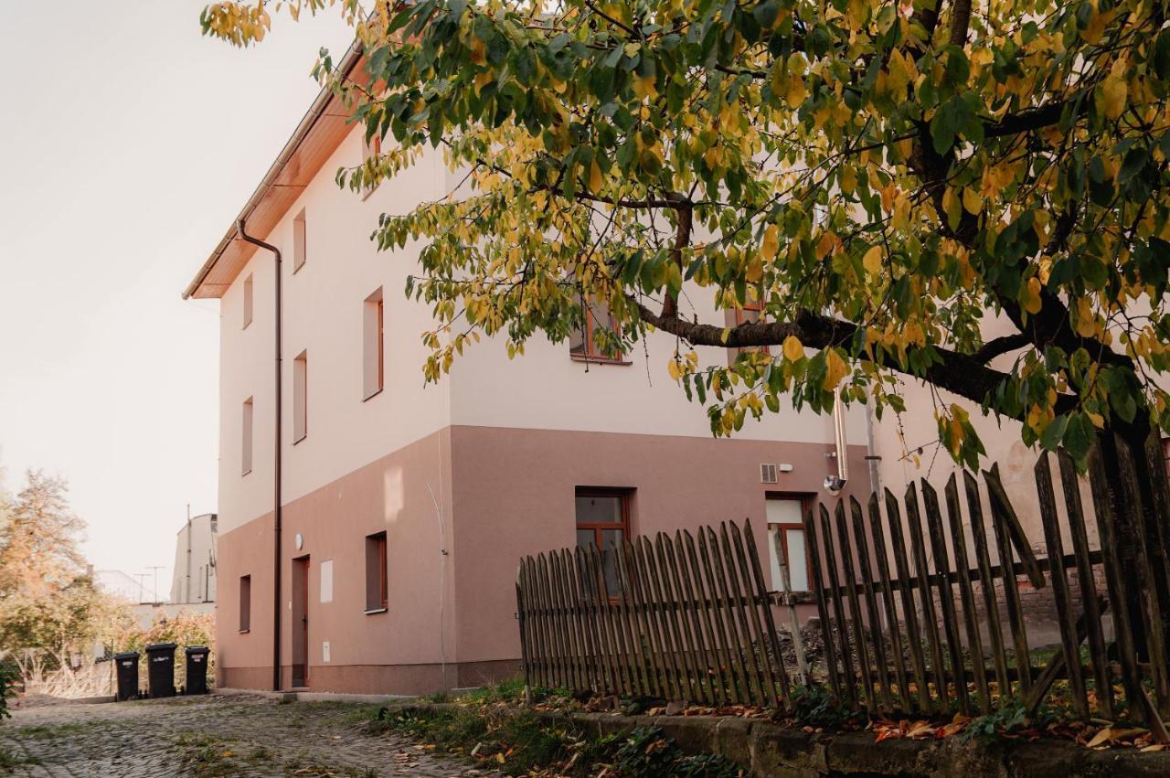 Apartmany Centrum Nový Bor Esterno foto
